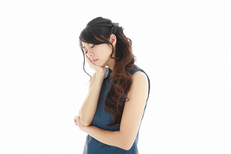 痛い・噛めない・発音しにくいなどとお悩みではありませんか？
